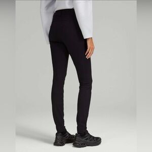 Lululemon City Sleek 5 Pocket 7/8 Pant Size 4 Black / Black
